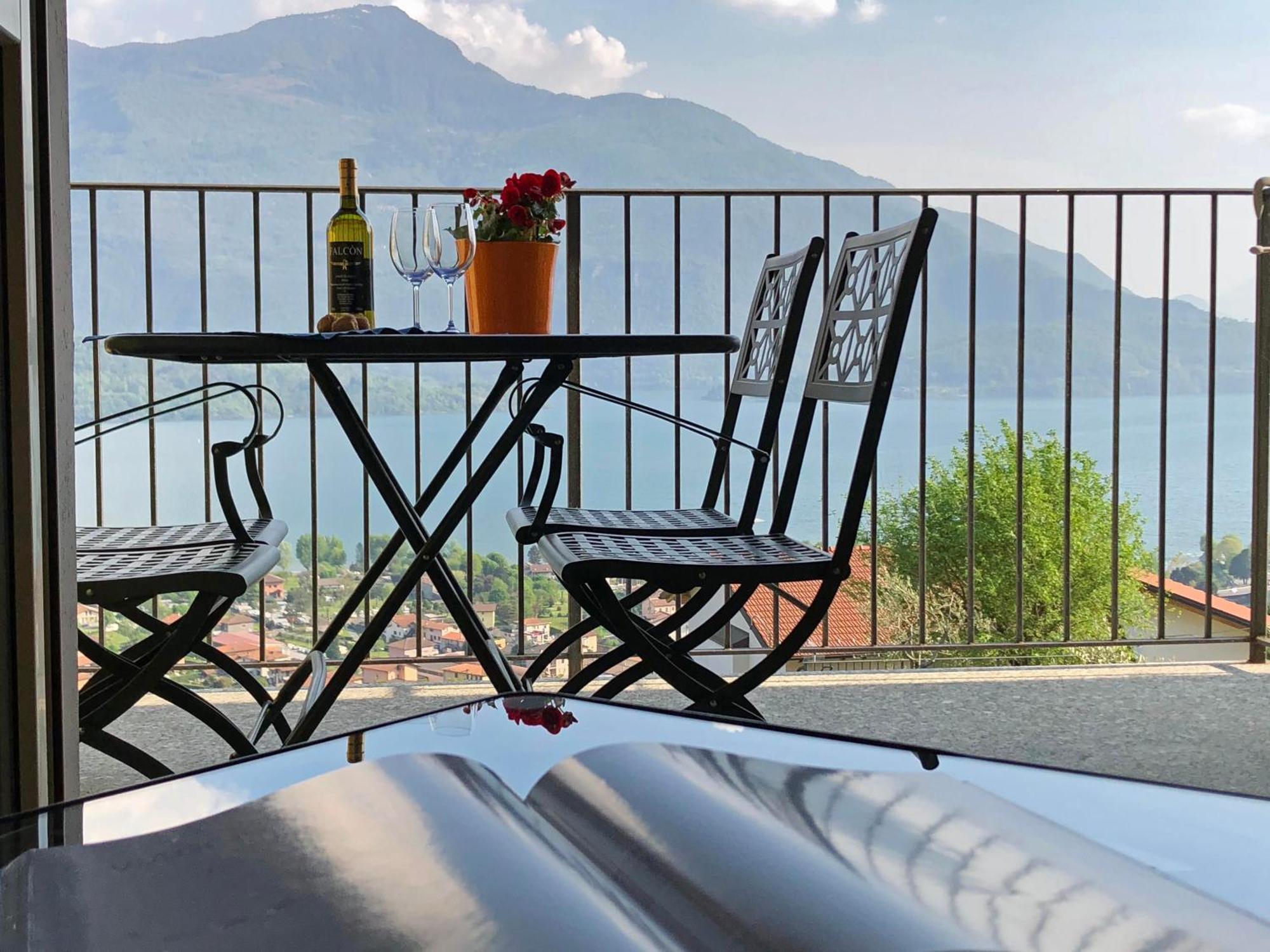 La Collina Degli Ulivi Appartement Vercana Buitenkant foto