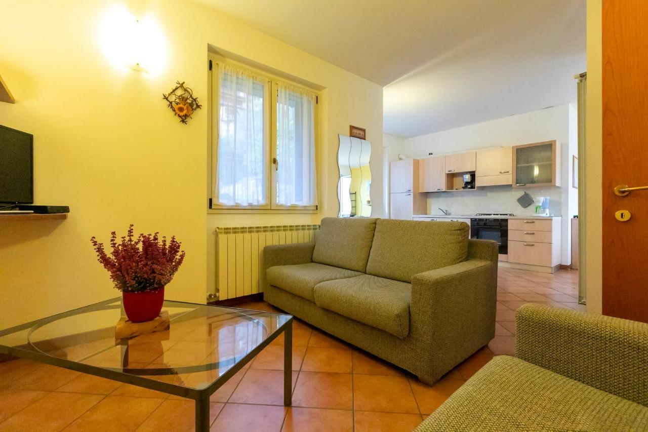 La Collina Degli Ulivi Appartement Vercana Buitenkant foto