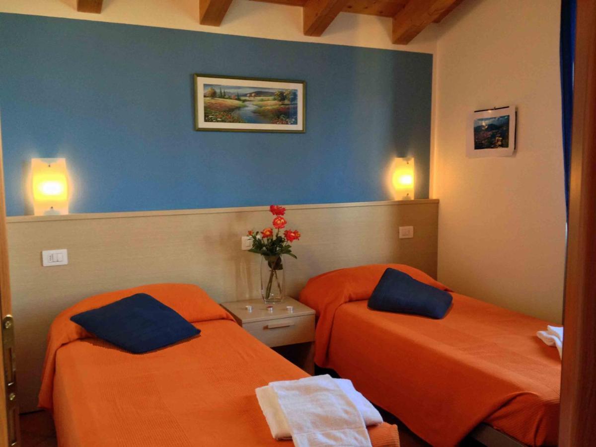 La Collina Degli Ulivi Appartement Vercana Buitenkant foto