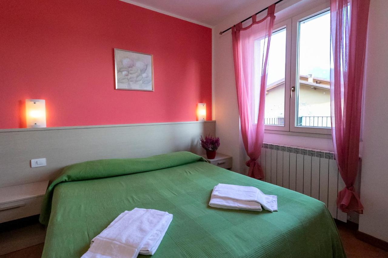 La Collina Degli Ulivi Appartement Vercana Buitenkant foto