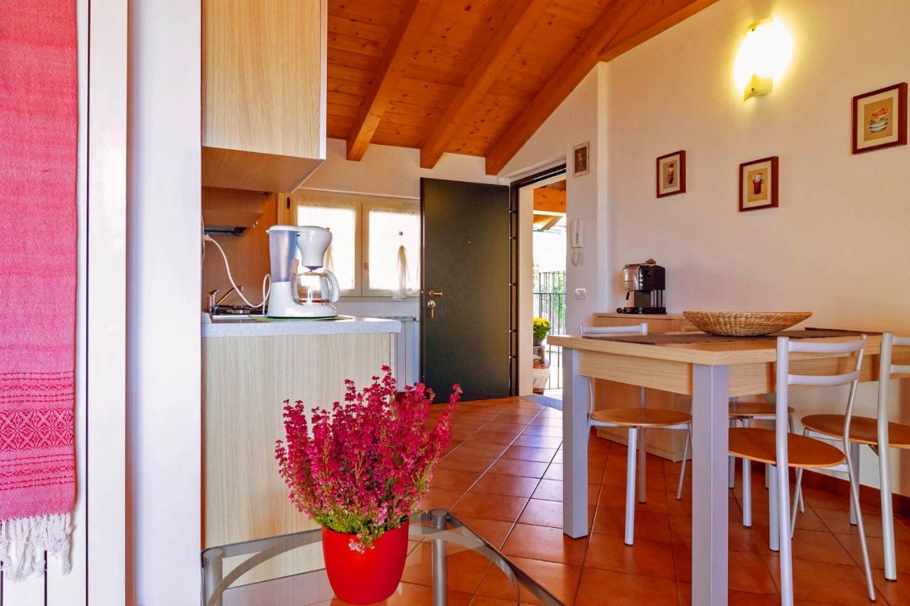 La Collina Degli Ulivi Appartement Vercana Buitenkant foto
